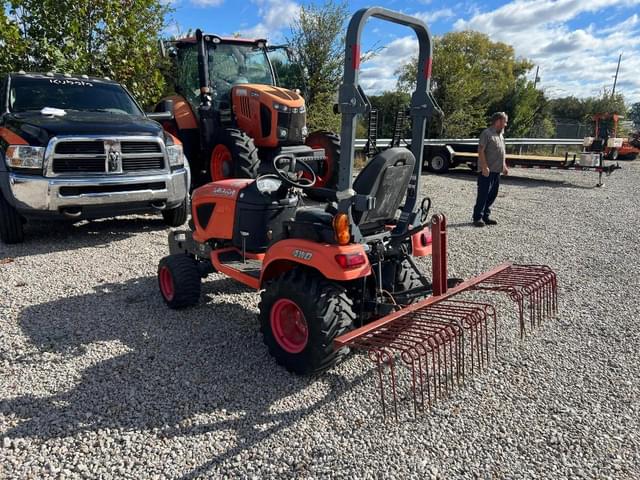 Image of Kubota BX2680 equipment image 4