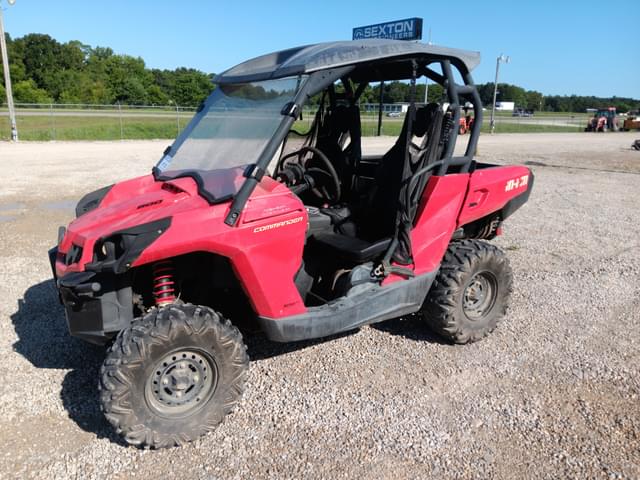 Image of Can-Am Commander 800  equipment image 1