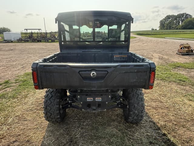 Image of Can-Am Defender HD8 equipment image 3