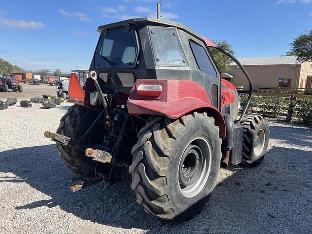 Image of Case IH Farmall 120C equipment image 3