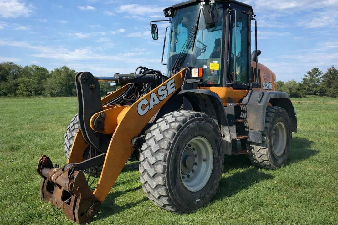 Image of Case 521G Primary Image