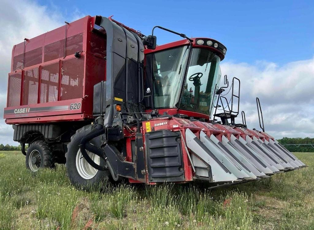 Main image Case IH 620
