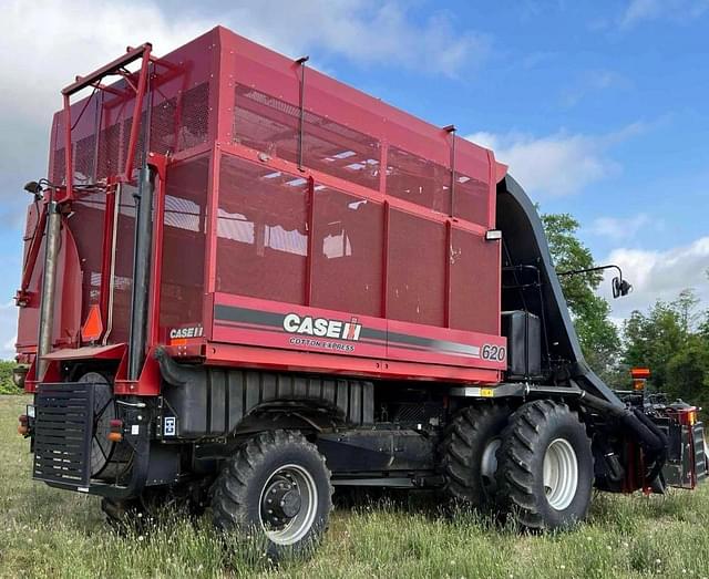 Image of Case IH 620 equipment image 2