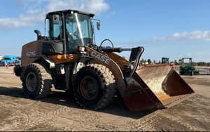 2017 Case 621G Image