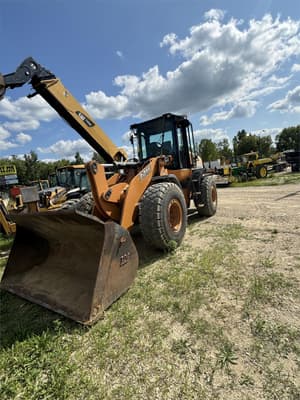 2017 Case 721F Image