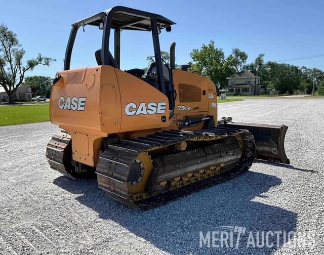 Image of Case 750M equipment image 4