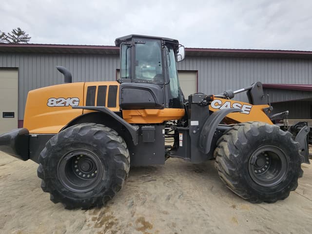 Image of Case 821G equipment image 4