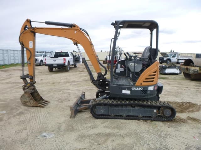 Image of Case CX33C equipment image 4