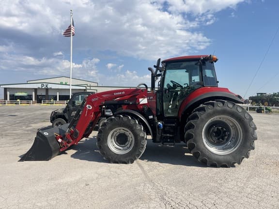 Image of Case IH Farmall 120U equipment image 1