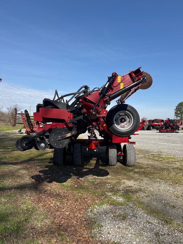 Image of Case IH 1245 equipment image 3