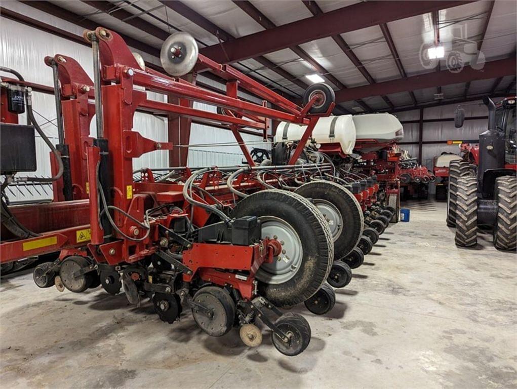 Image of Case IH 1255 Primary image