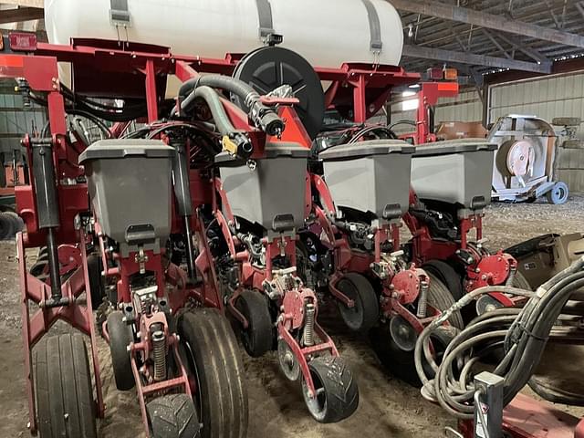 Image of Case IH 2150 equipment image 2