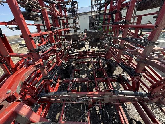 Image of Case IH Tigermate 255 equipment image 4