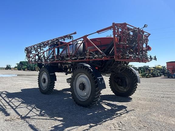 Image of Case IH Patriot 3340 equipment image 2