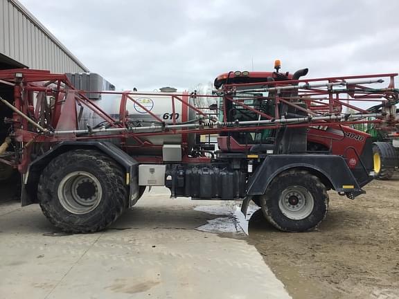 Main image Case IH Titan 4040 8