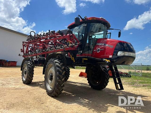 Image of Case IH Patriot 4440 equipment image 4