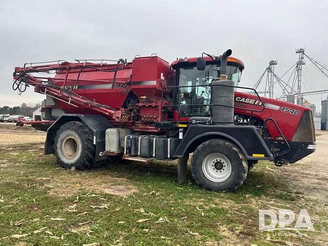 Image of Case IH Titan 4540 equipment image 2