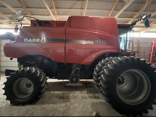 Image of Case IH 6140 Image 1