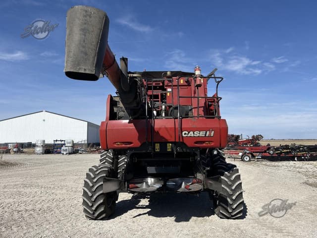 Image of Case IH 6140 equipment image 3