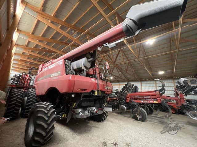 Image of Case IH 6140 equipment image 3