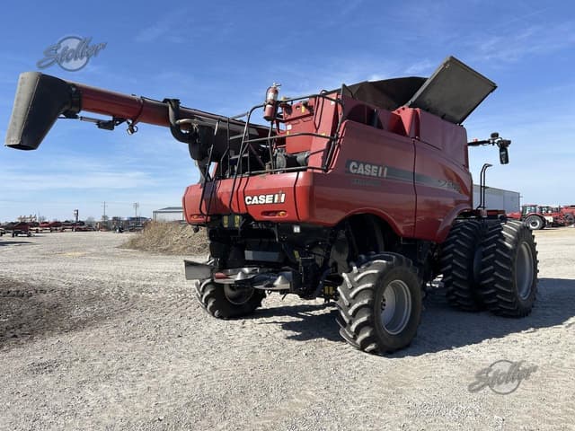 Image of Case IH 6140 equipment image 2