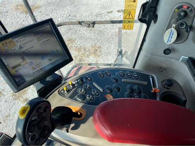Image of Case IH 7240 equipment image 4