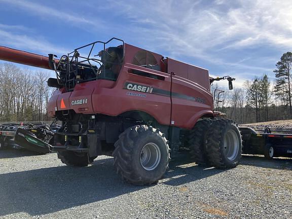 Image of Case IH 7240 equipment image 1