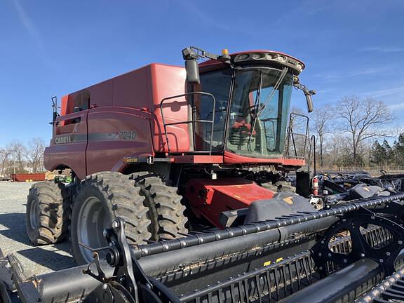 Image of Case IH 7240 equipment image 3