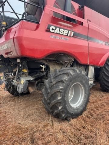 Image of Case IH 8240 equipment image 4