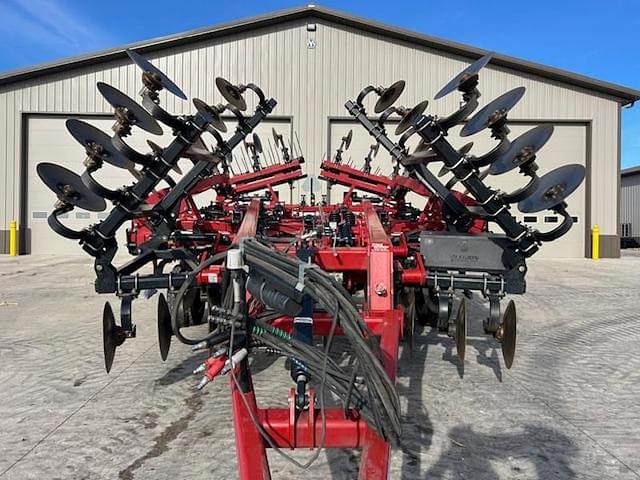 Image of Case IH Ecolo-Tiger 875 equipment image 2