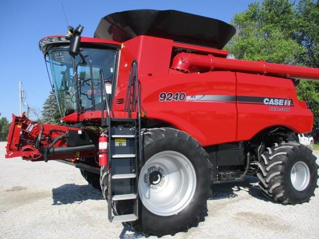 2017 Case IH 9240 Equipment Image0