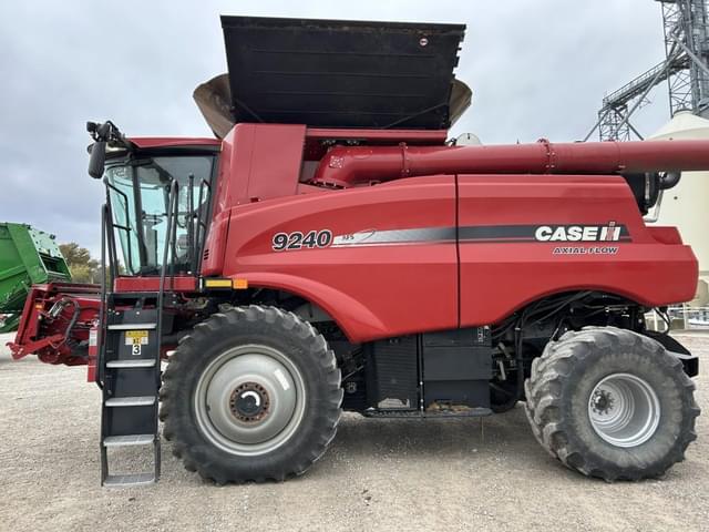 Image of Case IH 9240 equipment image 2