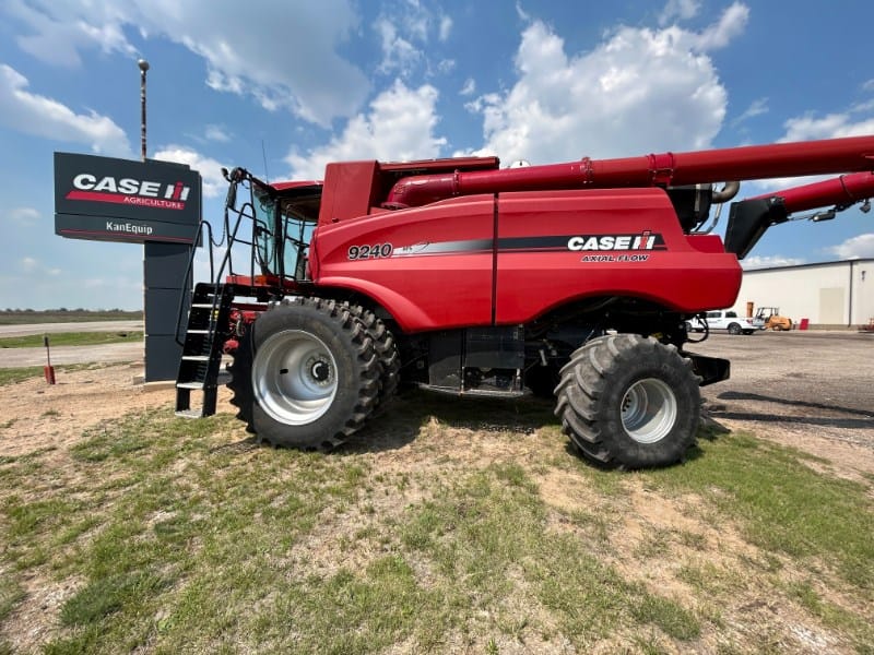 2017 Case IH 9240 Equipment Image0