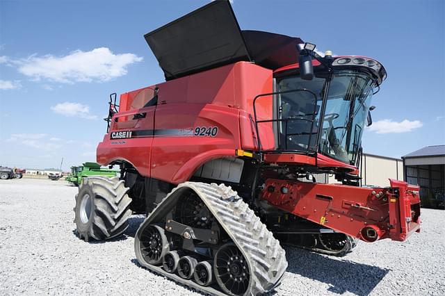 Image of Case IH 9240 equipment image 3