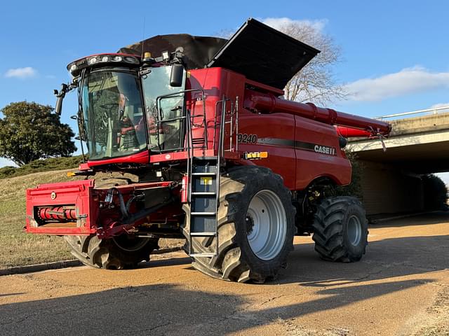 Image of Case IH 9240 equipment image 2