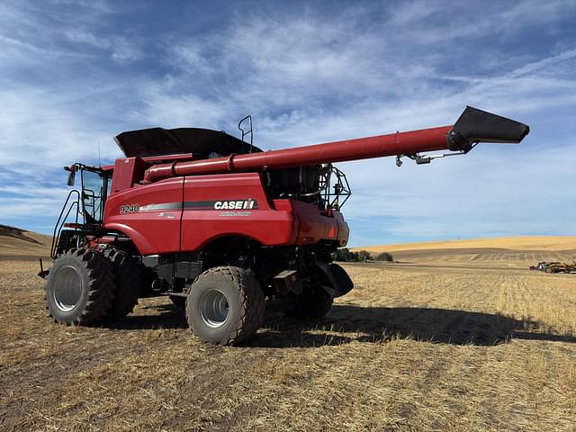 Image of Case IH 9240 equipment image 2