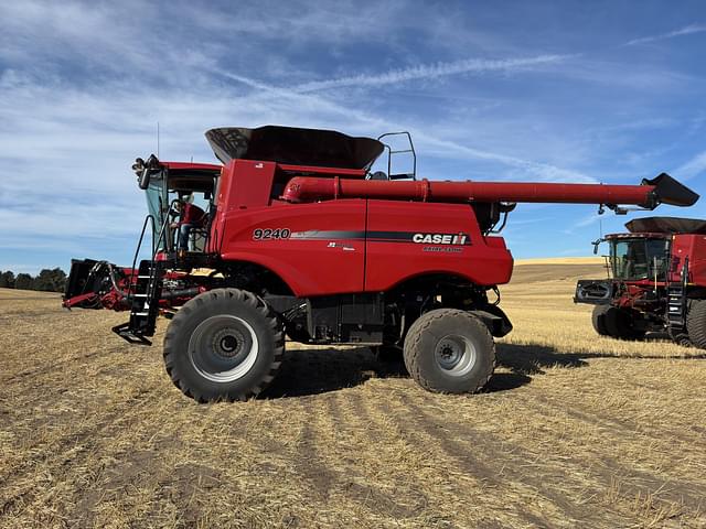 Image of Case IH 9240 equipment image 1