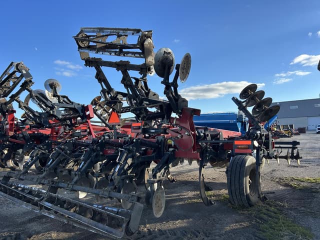 Image of Case IH Ecolo-Tiger 875 equipment image 2