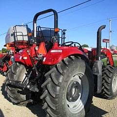 Image of Case IH Farmall 100C equipment image 1