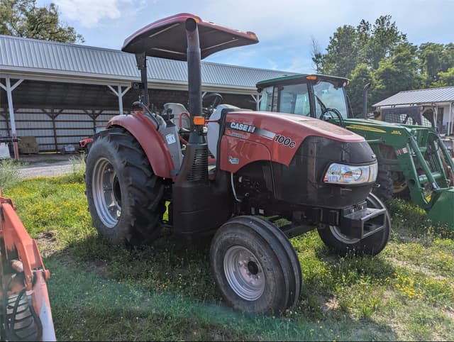 Image of Case IH Farmall 100C equipment image 2