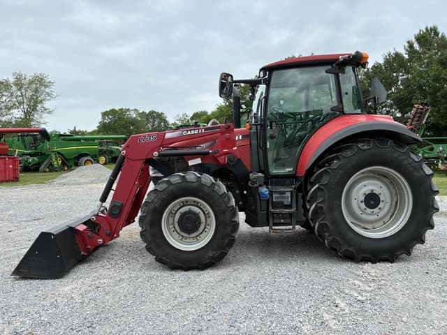 Image of Case IH Farmall 110U equipment image 1