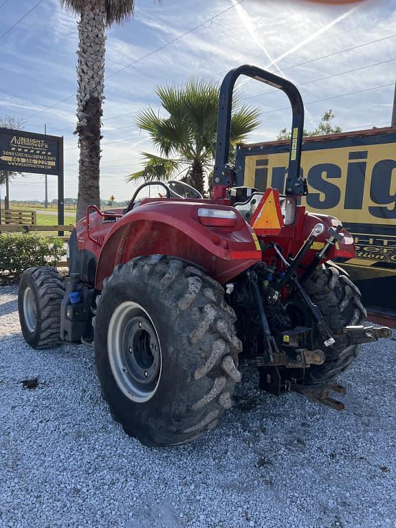 Image of Case IH Farmall 120C equipment image 1