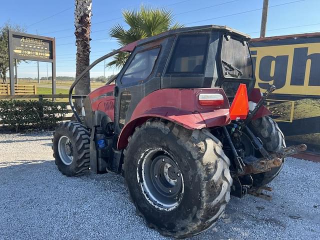 Image of Case IH Farmall 120C equipment image 1