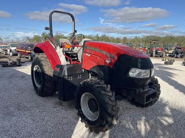 Image of Case IH Farmall 120C equipment image 4