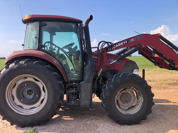 Image of Case IH Farmall 120C equipment image 3
