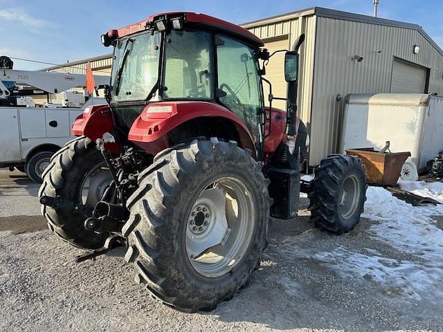 Image of Case IH Farmall 130A equipment image 2