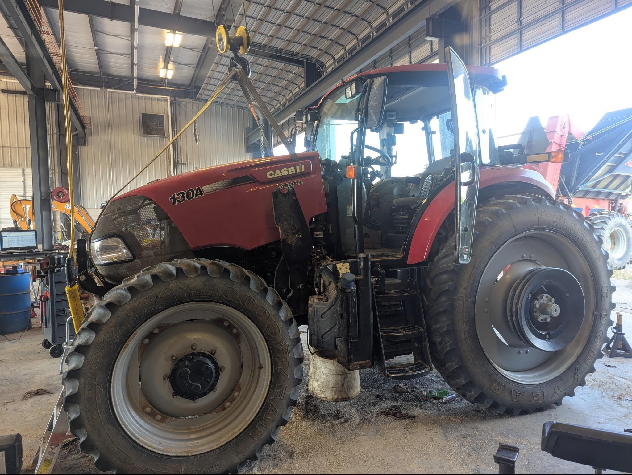 2017 Case IH Farmall 130A Equipment Image0