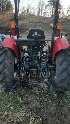 Image of Case IH Farmall 50A equipment image 3