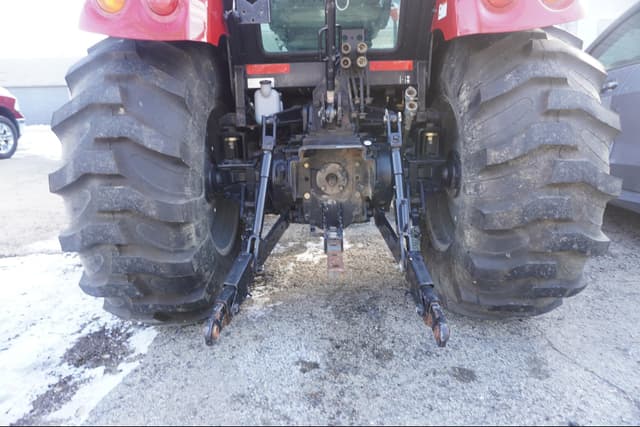 Image of Case IH Farmall 55C equipment image 3