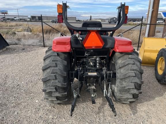 Image of Case IH Farmall 55C equipment image 4